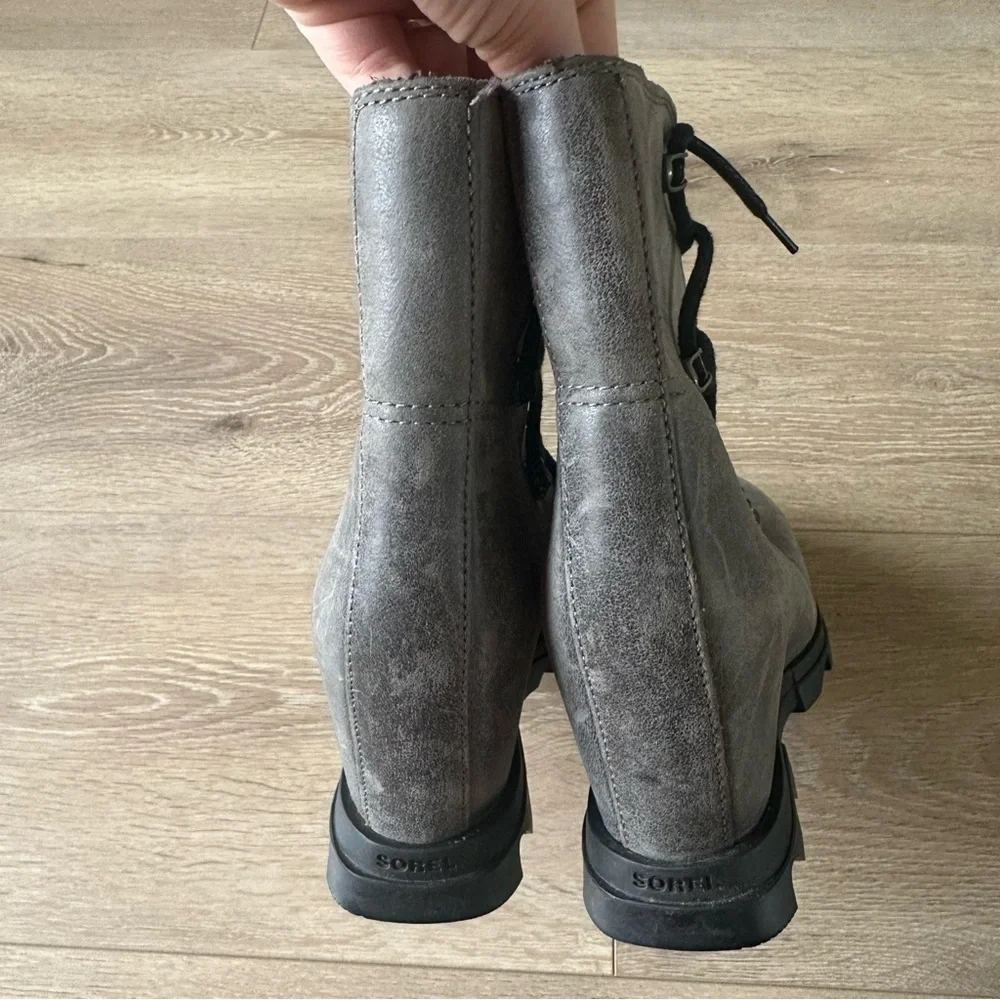 SOREL Joan of Arctic III Waterproof Lace-Up Wedge Boots Grey Sz 8